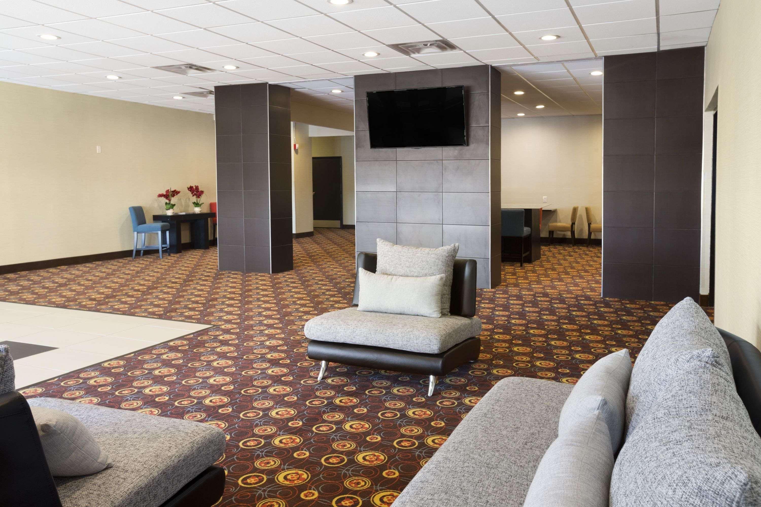 Days By Wyndham Hotel